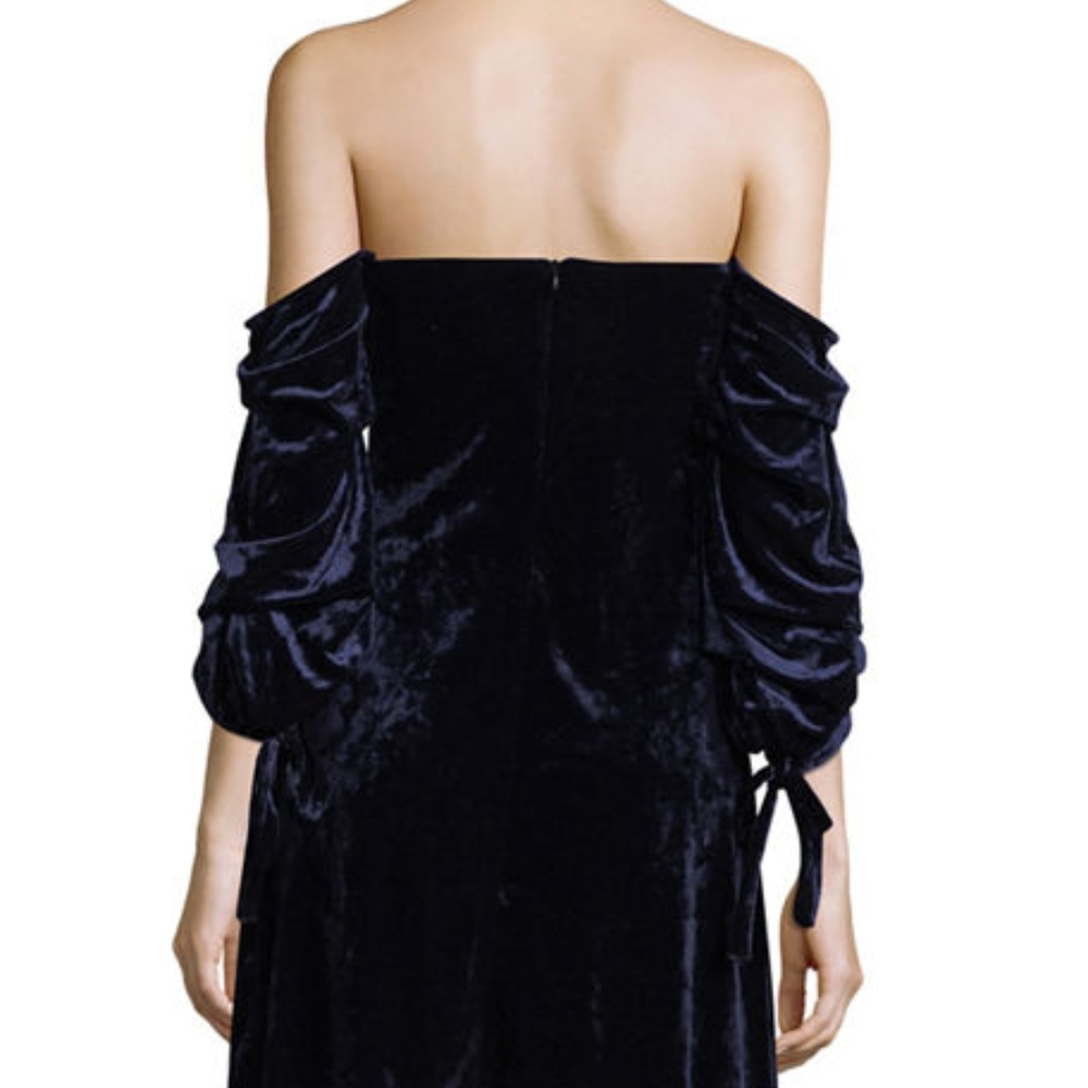 New Romeo & Juliet Velvet Off-the-Shoulder Dress - Picture 3 of 5